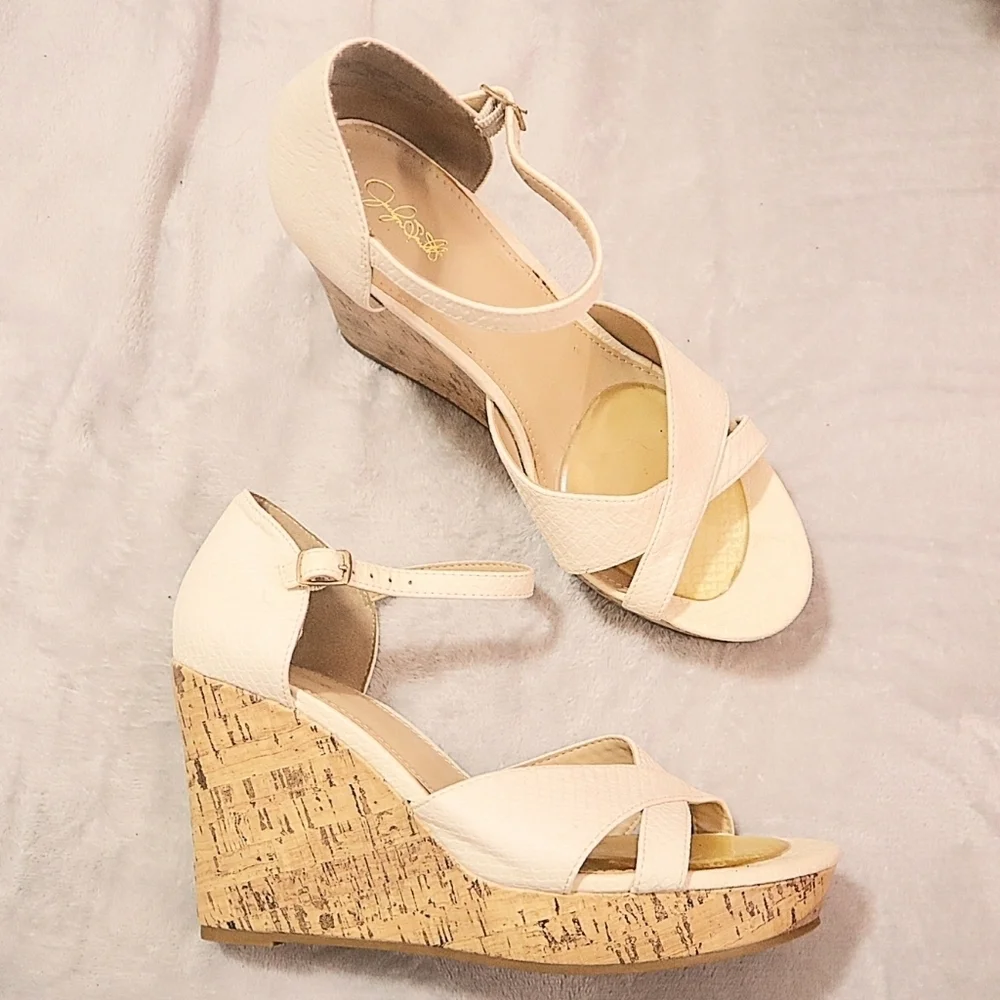 CREAM CORK WEDGES 9 Jaclyn Smith Sandals Heels Classic Wedding Bridal Massey